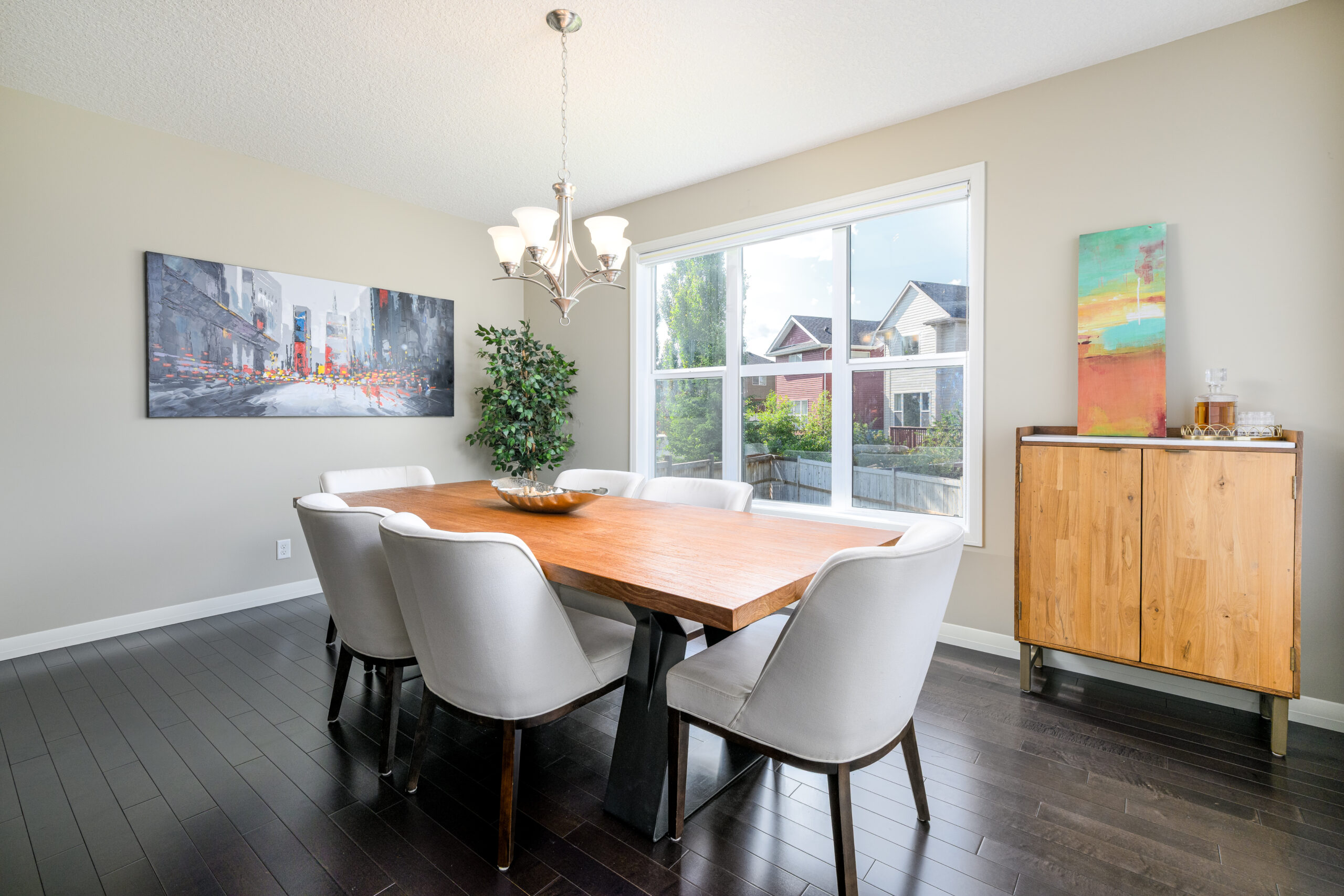 Dining room with wooden table